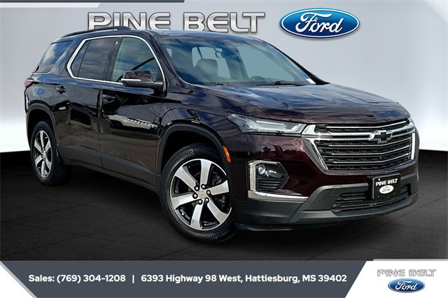 Used 2023 Chevrolet Traverse LT w/ LT Premium Package
