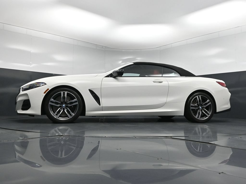 Used 2025 BMW M850i xDrive Convertible AWD/4WD image 26