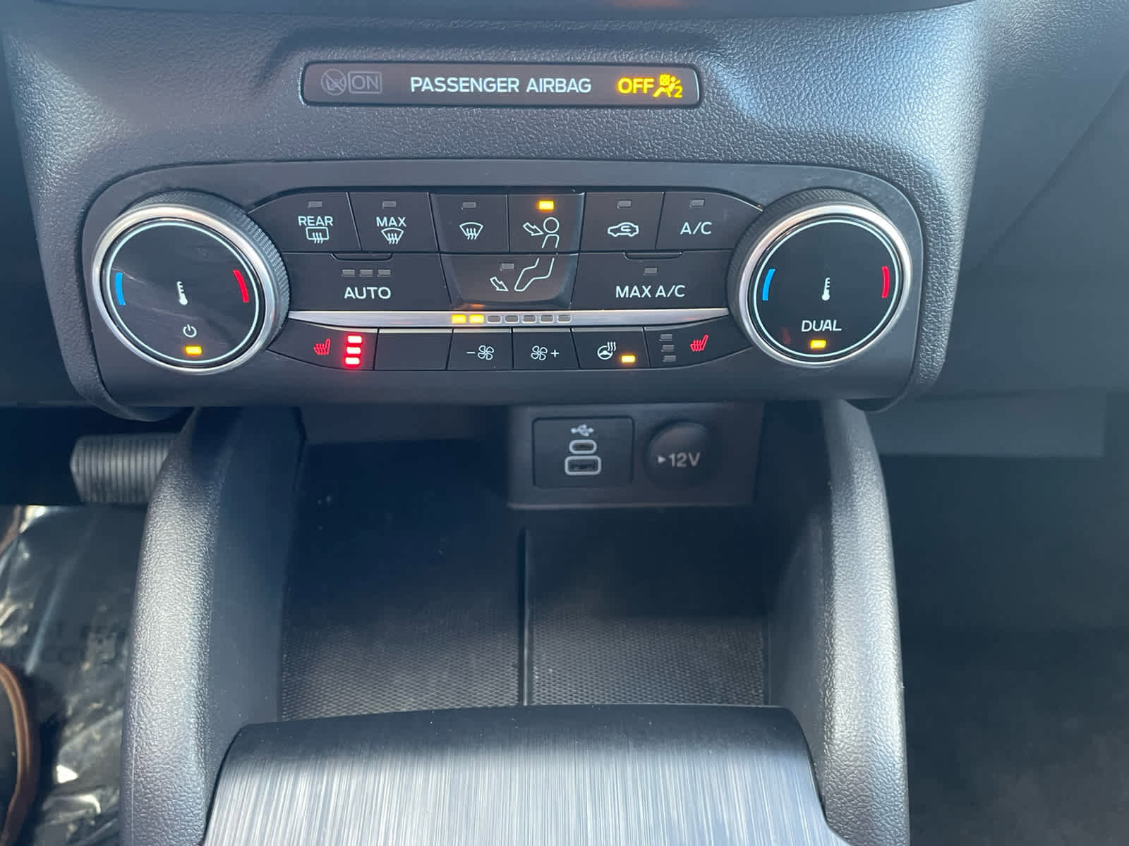 Used 2025 Ford Escape Active w/ Cold Weather Package image 23
