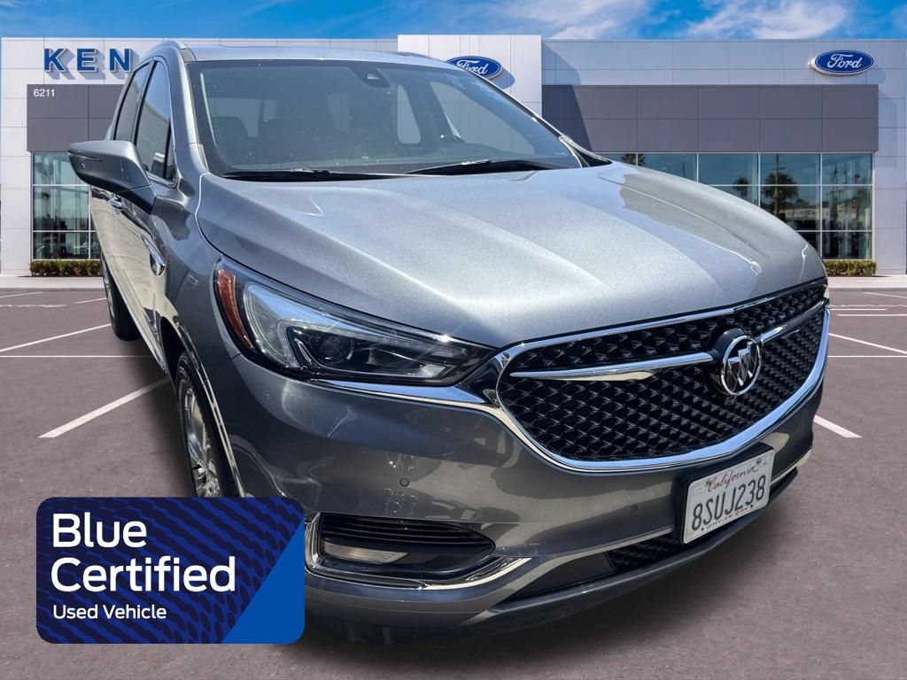 Used 2020 Buick Enclave Avenir w/ Avenir Technology Package FWD image 1