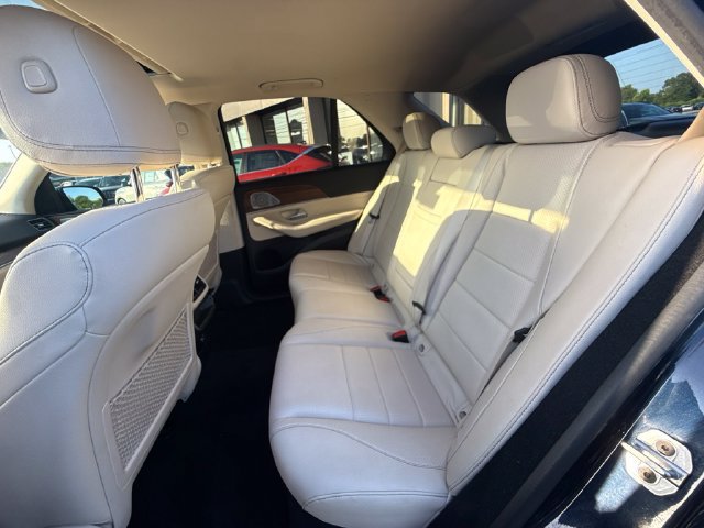Used 2021 Mercedes-Benz GLE 350 4MATIC image 29
