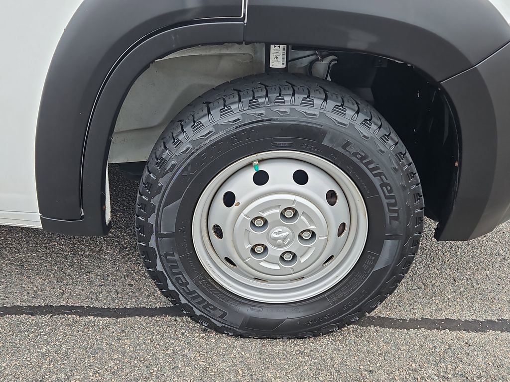 Used 2023 RAM ProMaster 2500 image 19