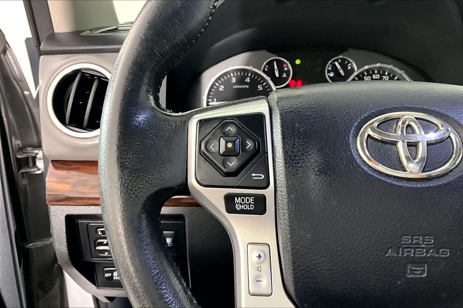 Used 2015 Toyota Tundra Limited AWD/4WD image 22