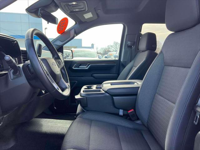 Used 2023 Chevrolet Silverado 1500 LT Trail Boss w/ Protection Package image 15