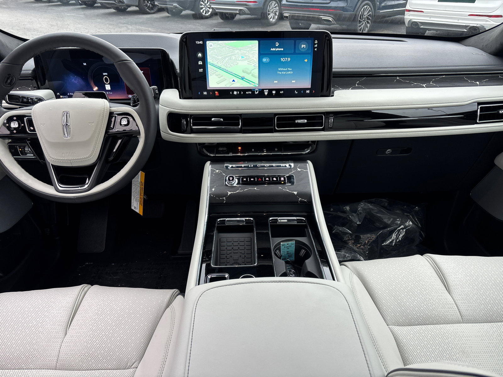 New 2026 Lincoln Aviator Black Label w/ Dynamic Handling Package image 29