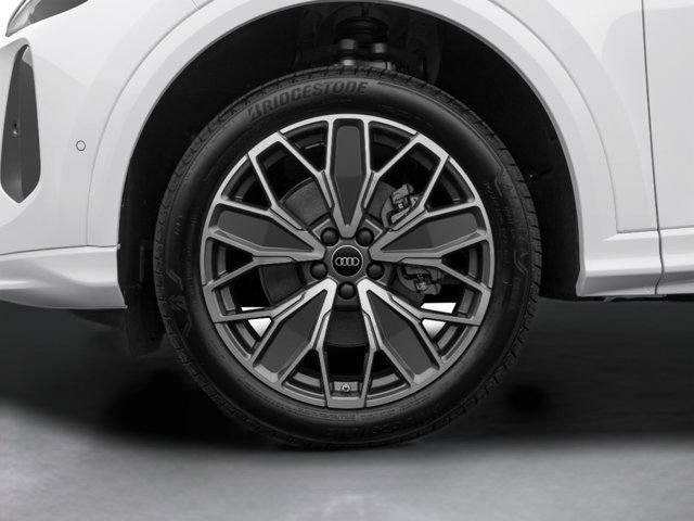 Used 2025 Audi Q5 Premium Plus AWD/4WD image 43