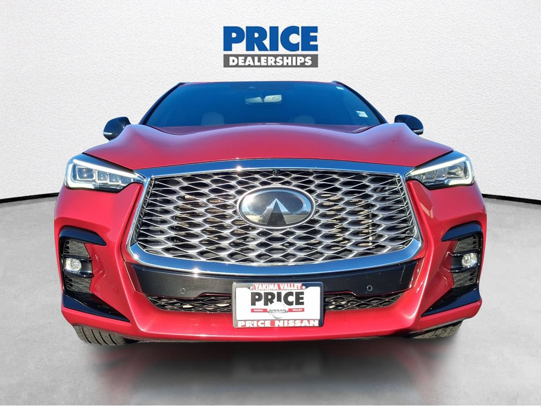 Used 2023 INFINITI QX55 Essential AWD/4WD image 4