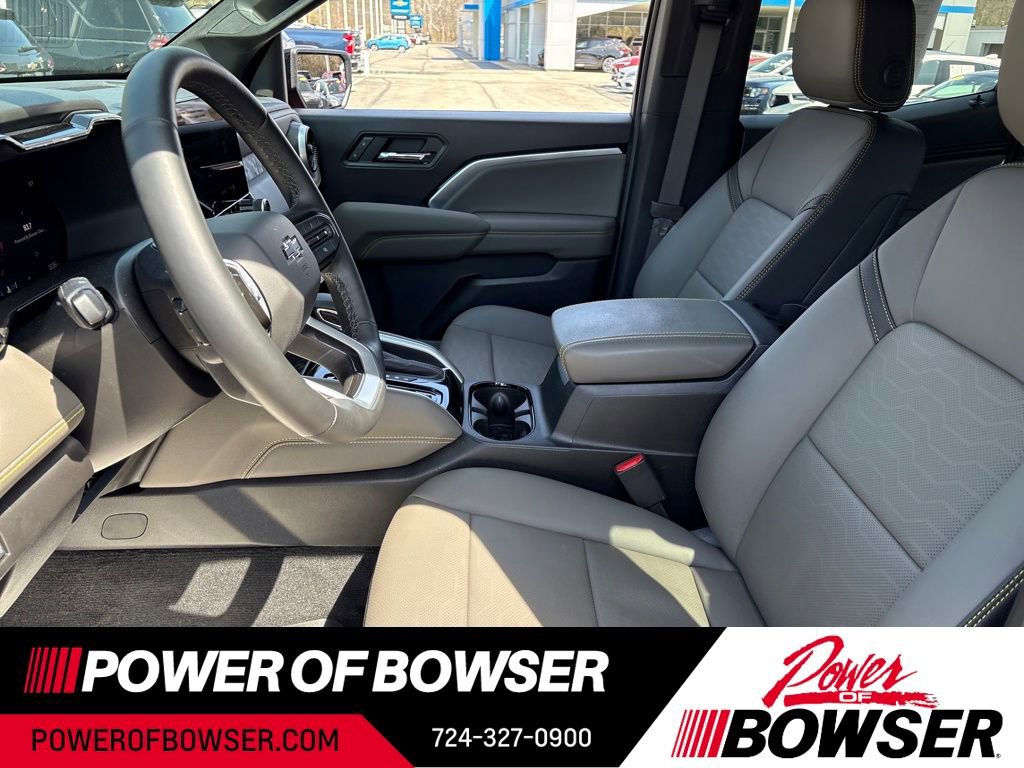 Used 2025 Chevrolet Colorado ZR2 image 10