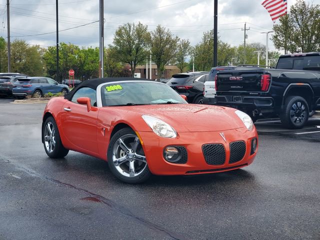 Used 2008 Pontiac Solstice GXP w/ Premium Package RWD image 22