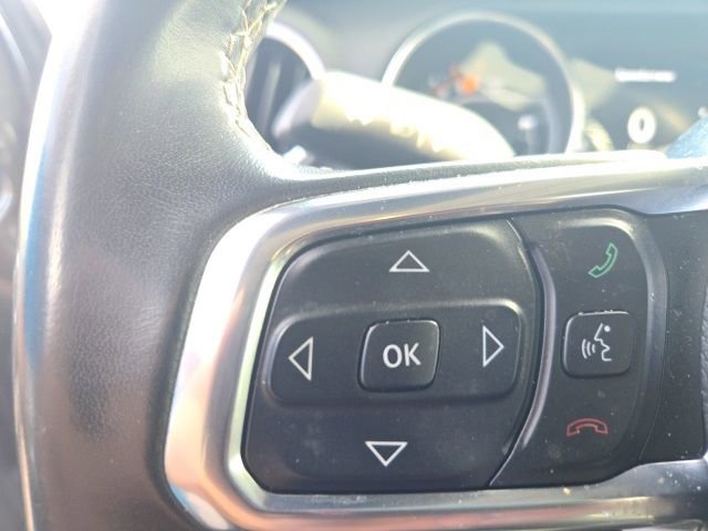 Used 2019 Jeep Wrangler Unlimited Sahara image 22