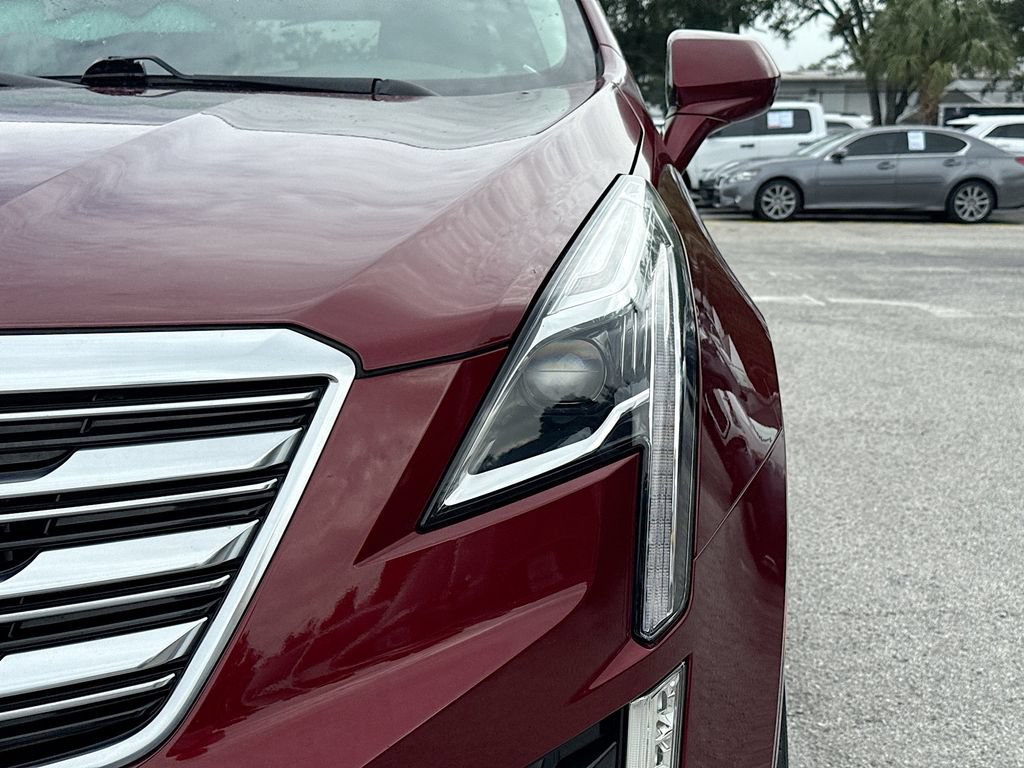 Used 2018 Cadillac XT5 Premium Luxury FWD image 9