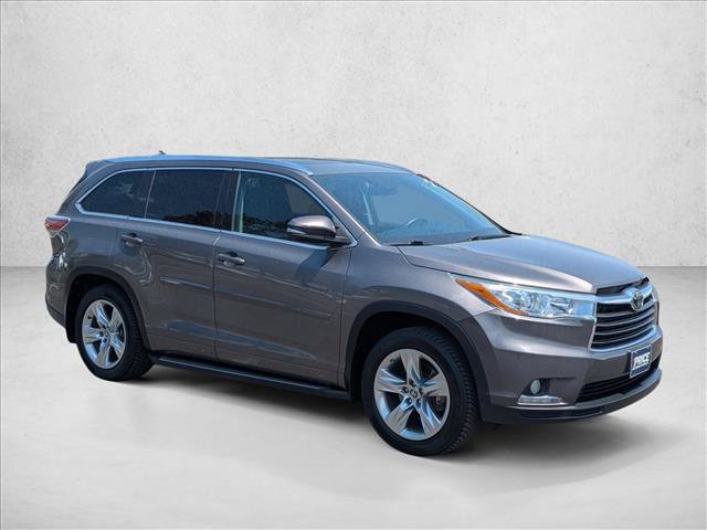 Used 2016 Toyota Highlander Limited Platinum AWD/4WD image 3