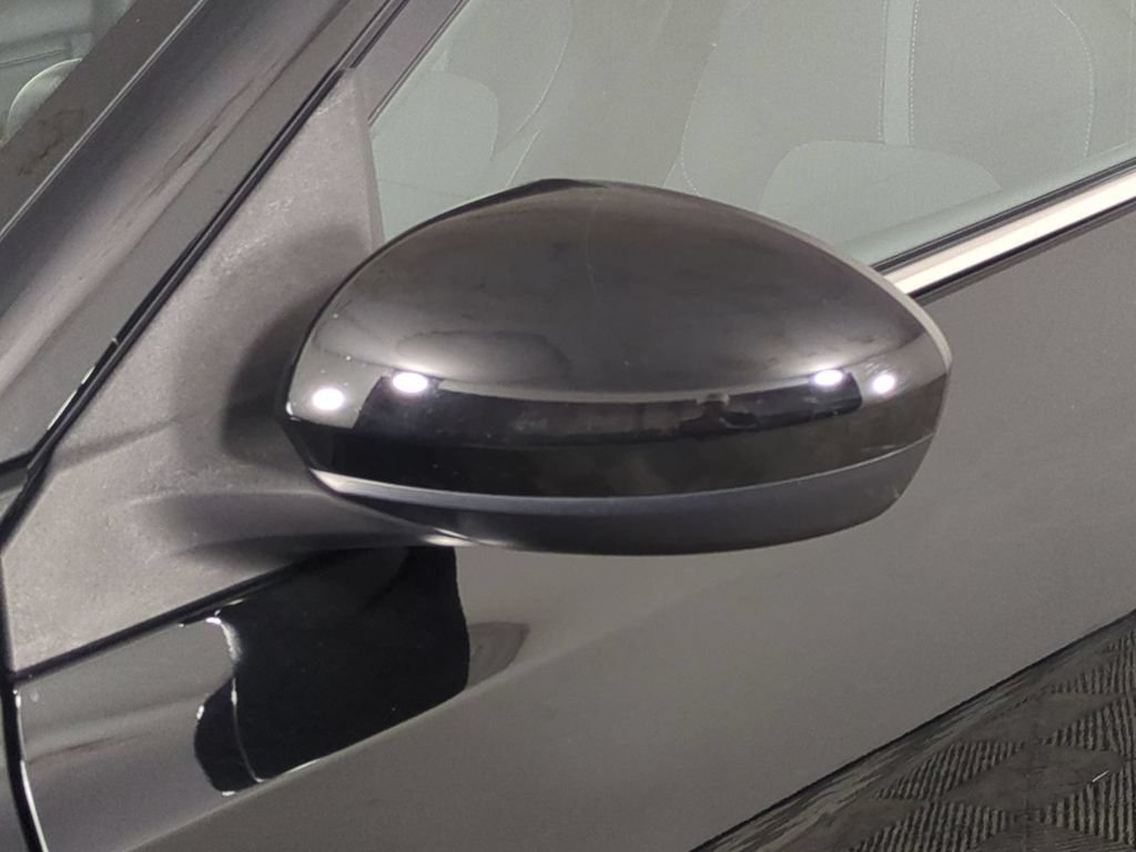 Used 2025 Nissan Sentra SV FWD image 12