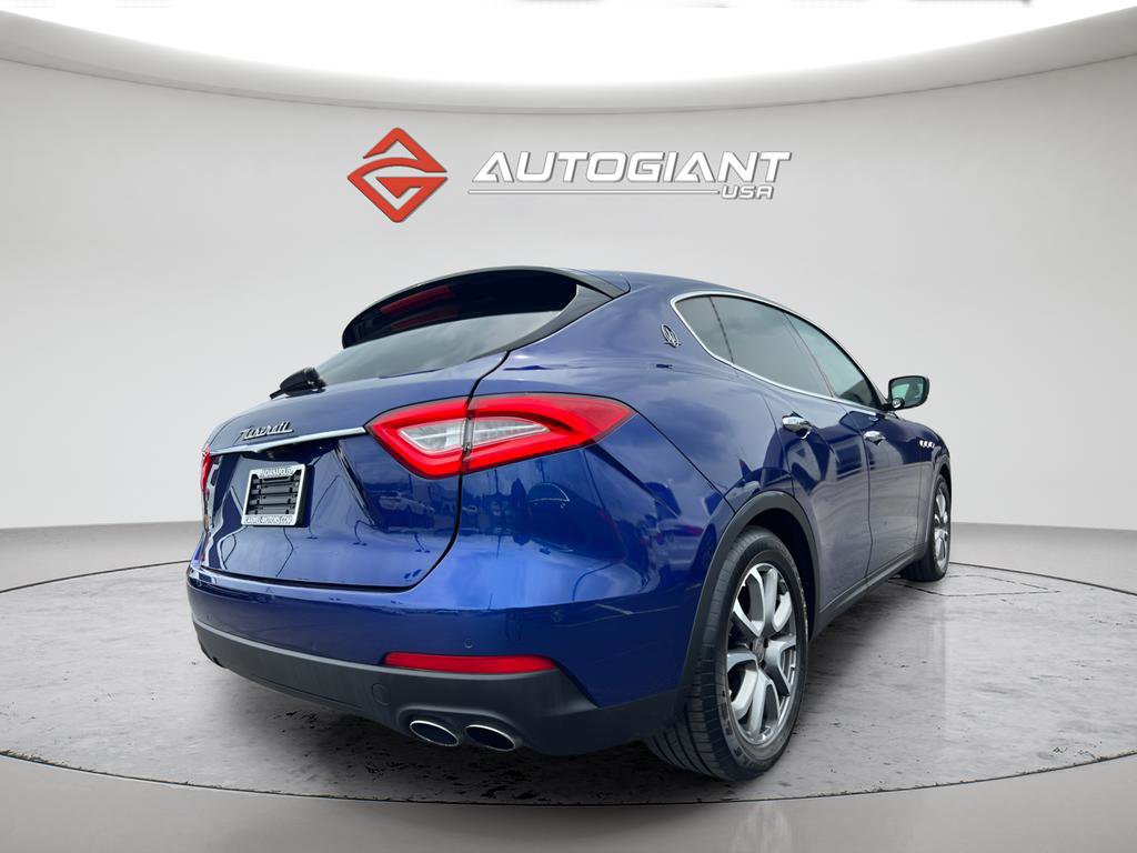 Used 2017 Maserati Levante image 7