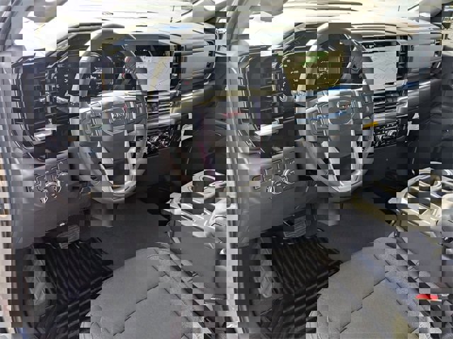 New 2026 GMC Sierra 1500 SLE w/ Preferred Package image 16