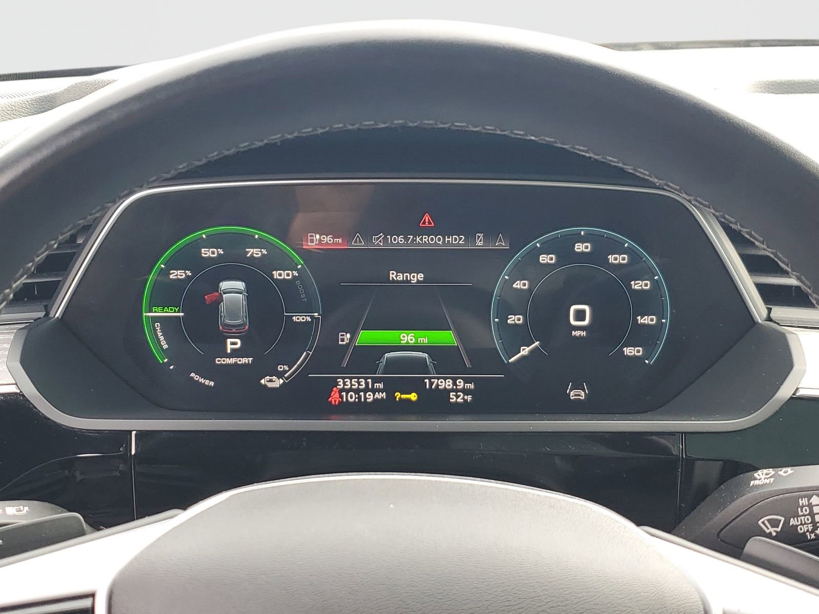 Used 2022 Audi e-tron Chronos image 26