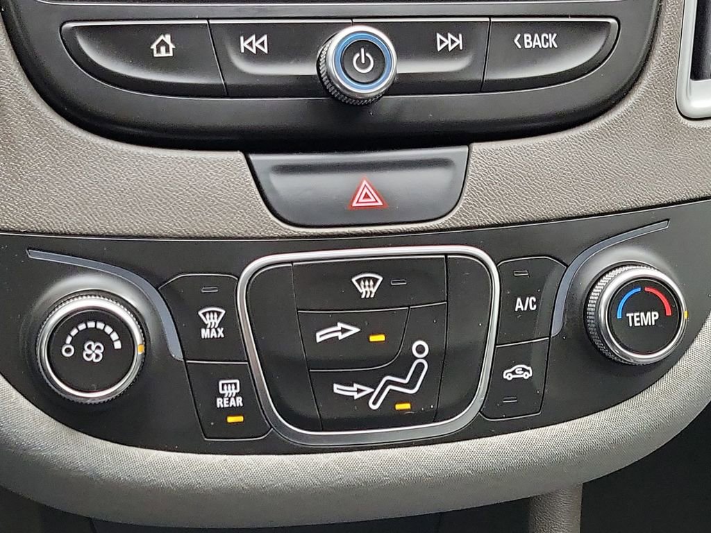 Used 2019 Chevrolet Malibu LS image 14