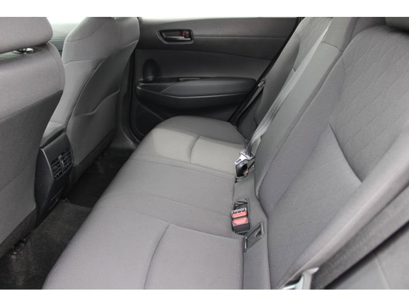 Used 2022 Toyota Corolla Cross LE image 22