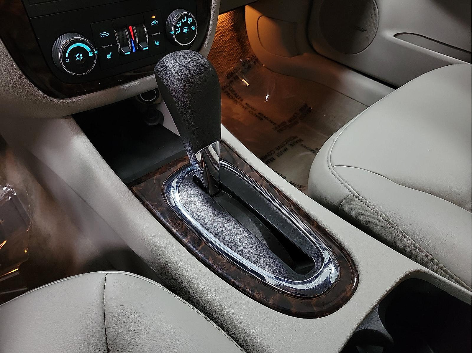 Used 2016 Chevrolet Impala LTZ FWD image 20