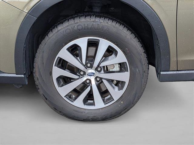 Used 2022 Subaru Outback Premium image 24