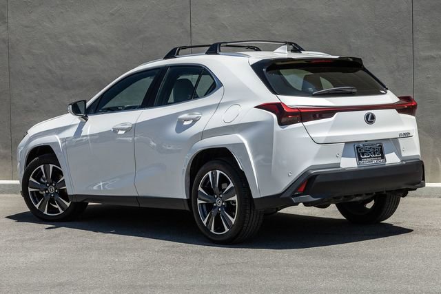 Used 2025 Lexus UX 300h FWD w/ Accessory Package (Z2) image 3