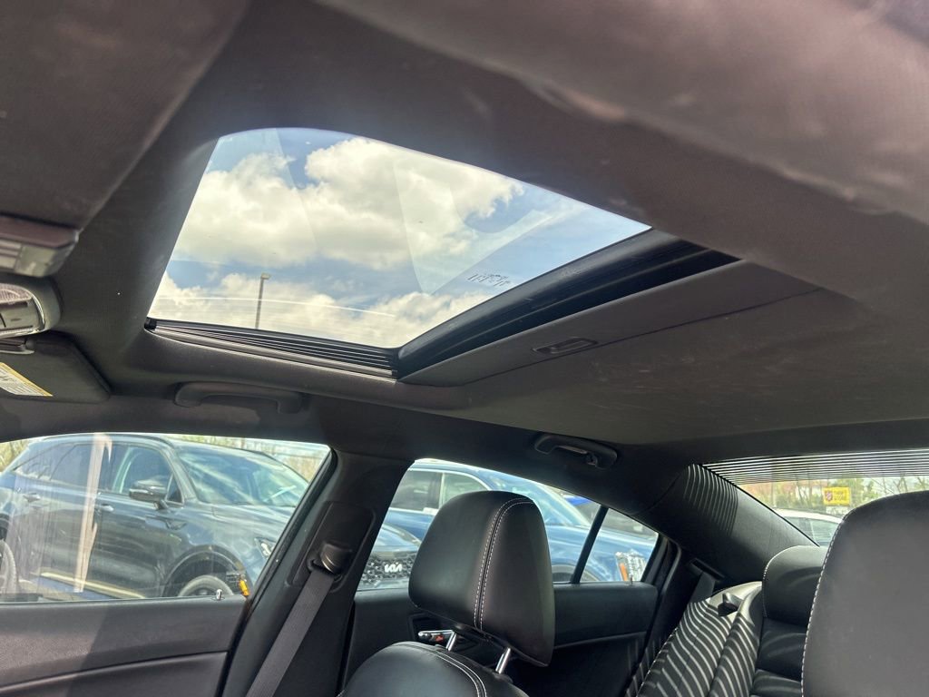 Used 2014 Dodge Charger SXT Plus AWD/4WD image 15