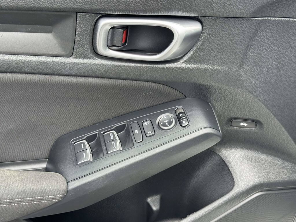 Used 2023 Honda Civic Sport image 19