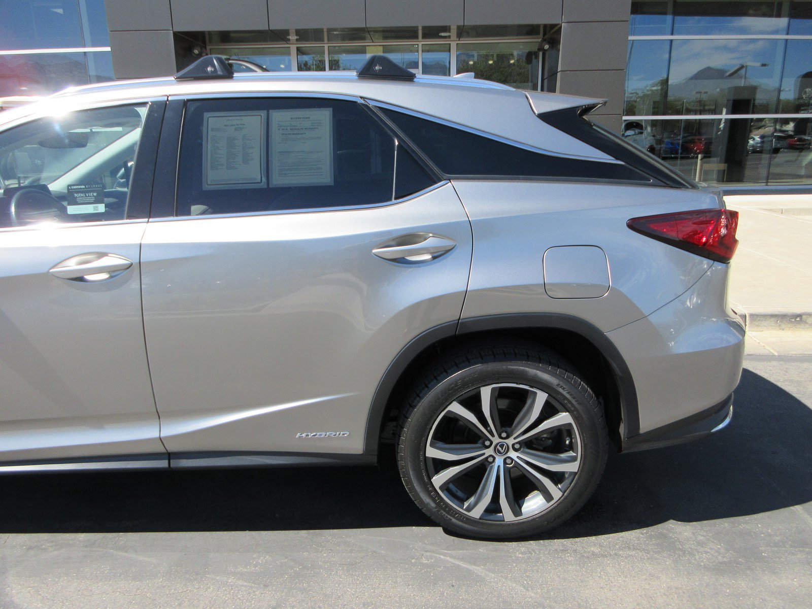 Used 2022 Lexus RX 450h AWD w/ Premium Package image 4