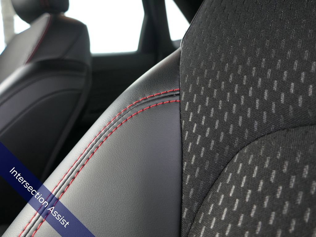 Used 2025 Ford Escape ST-Line w/ Equipment Group 301A image 14