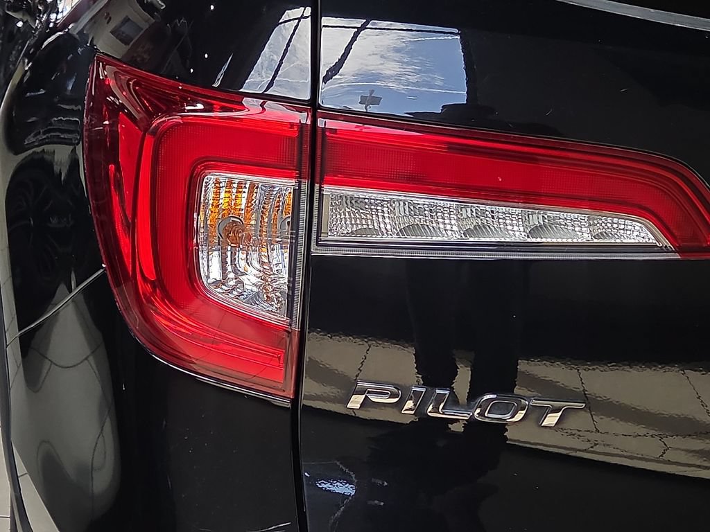 Used 2022 Honda Pilot Special Edition image 10