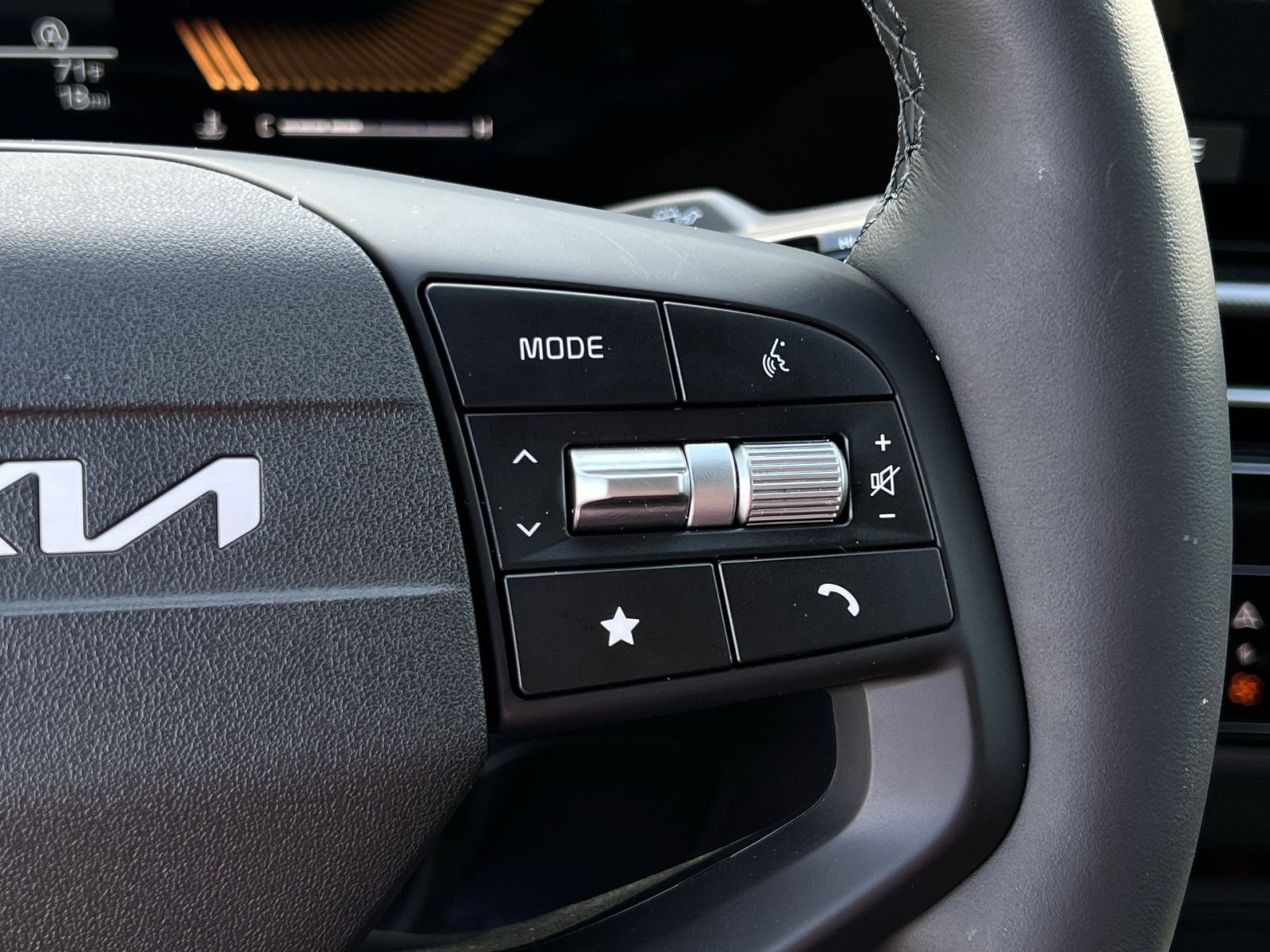 New 2026 Kia Sportage LX w/ LX Convenience Package FWD image 41