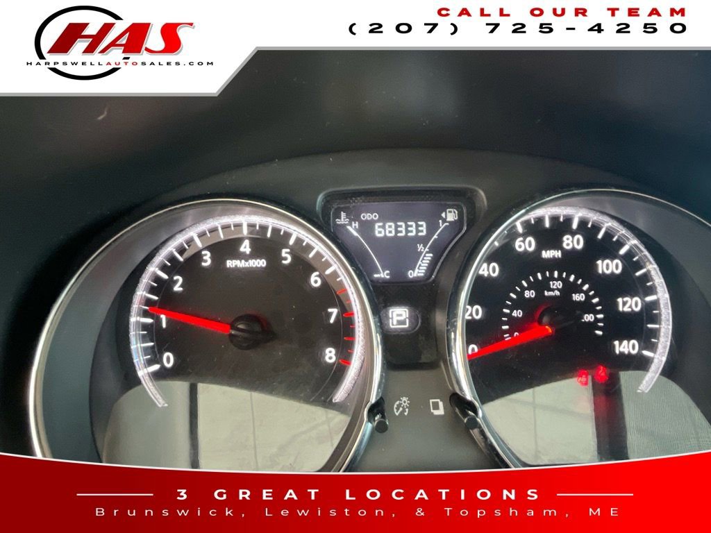 Used 2019 Nissan Versa SV w/ SV Special Edition Package image 16