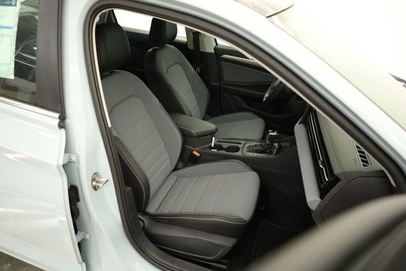 New 2026 Volkswagen Jetta SE image 31