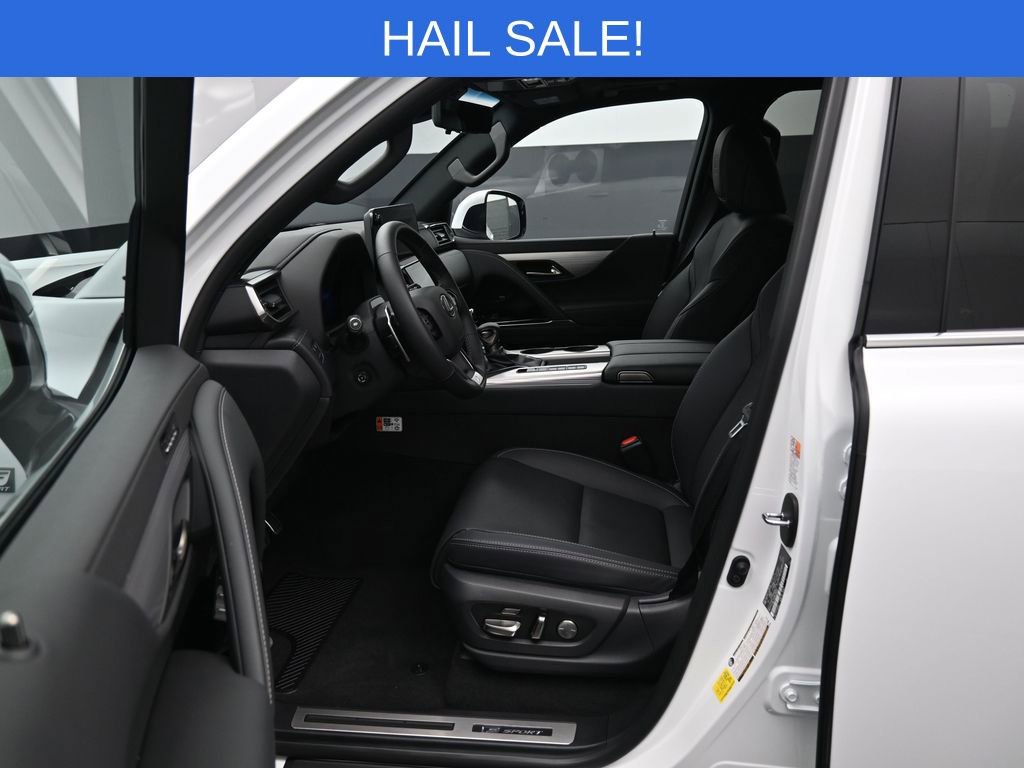 Used 2026 Lexus LX 600 F Sport image 9
