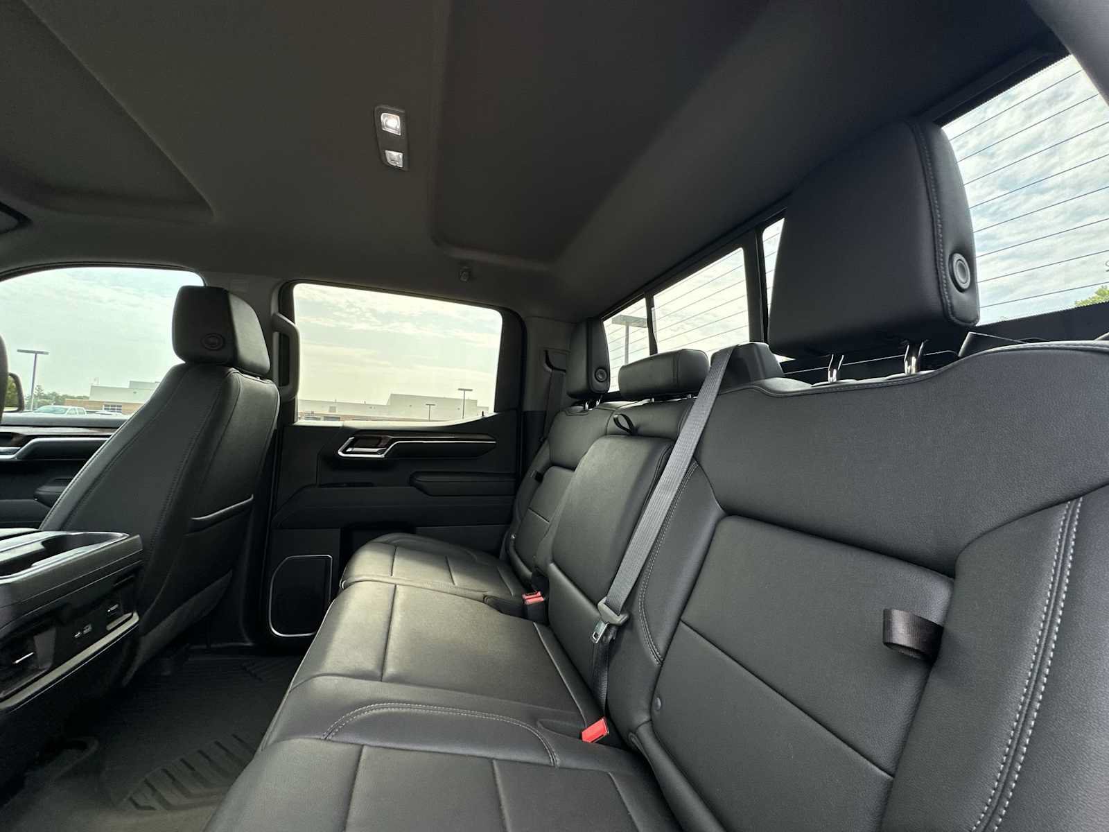Certified 2022 Chevrolet Silverado 1500 LT Trail Boss w/ LT Trail Boss Premium Package AWD/4WD image 21