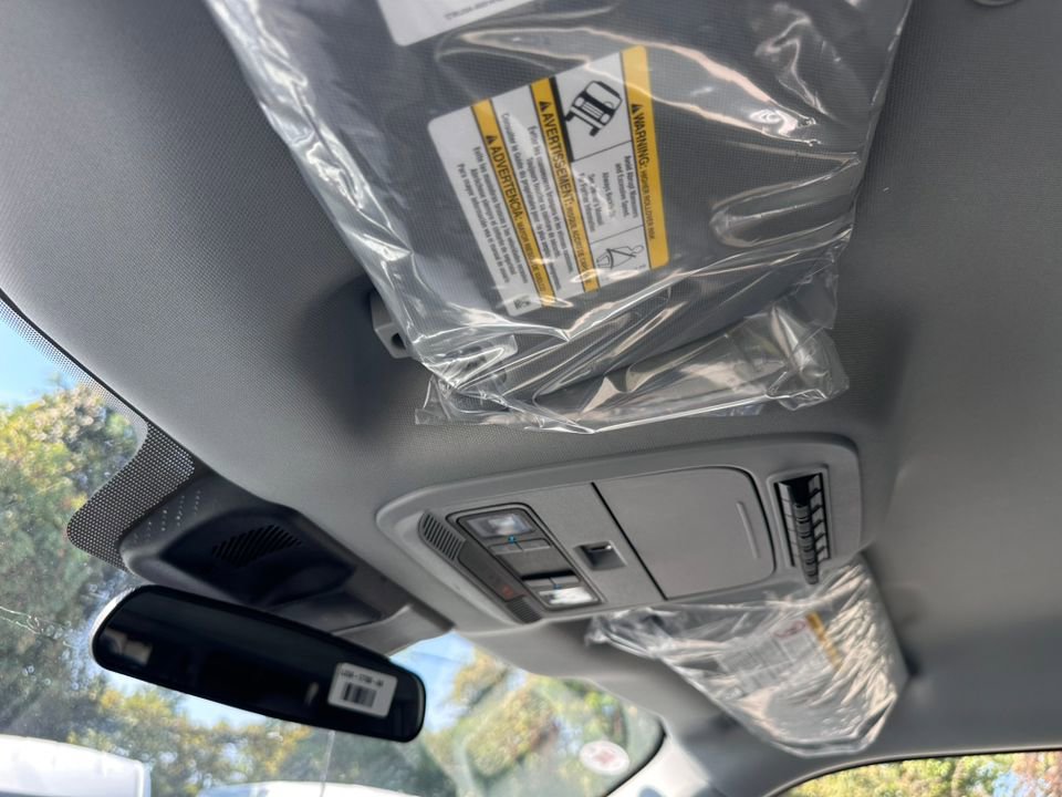 New 2025 Ford F550 4x4 Crew Cab image 26