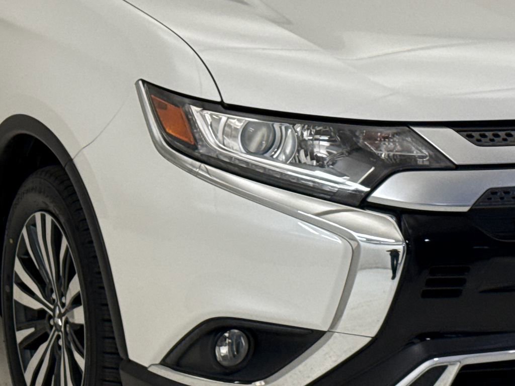 Used 2020 Mitsubishi Outlander FWD image 5