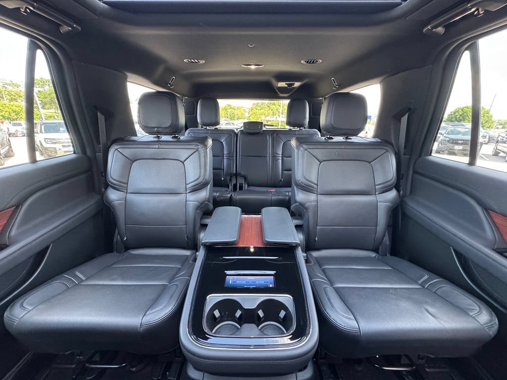 Used 2024 Lincoln Navigator L Reserve AWD/4WD image 28