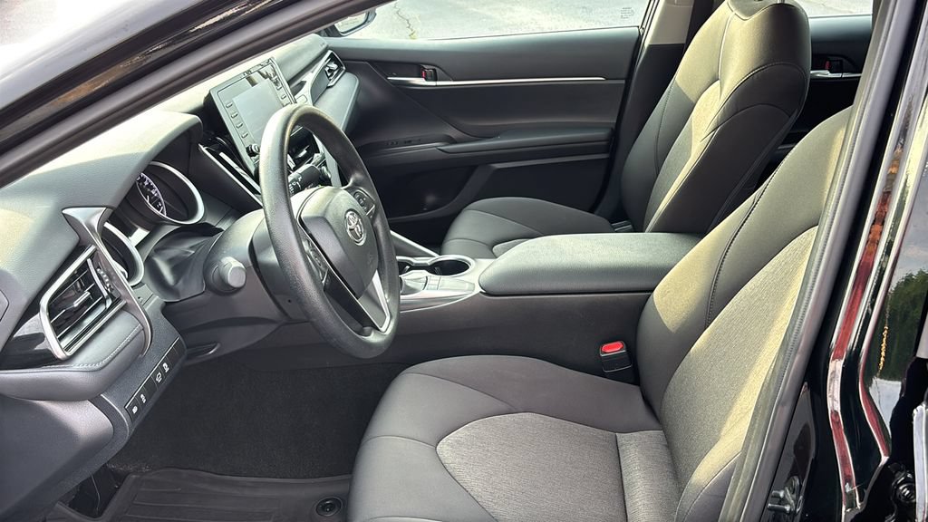 Used 2024 Toyota Camry LE FWD image 22