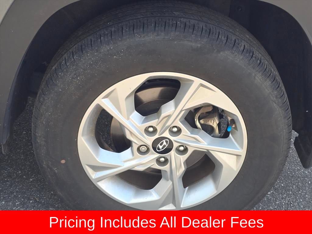 Used 2024 Hyundai Tucson SE AWD/4WD image 4