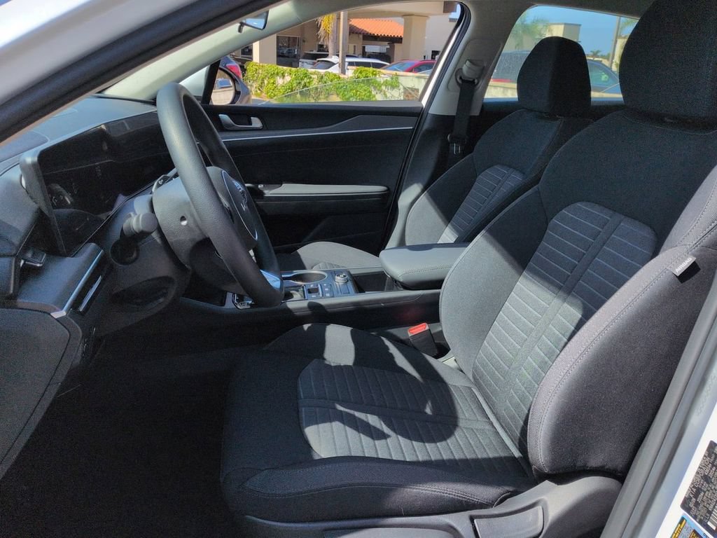 New 2026 Kia K5 LXS FWD image 20