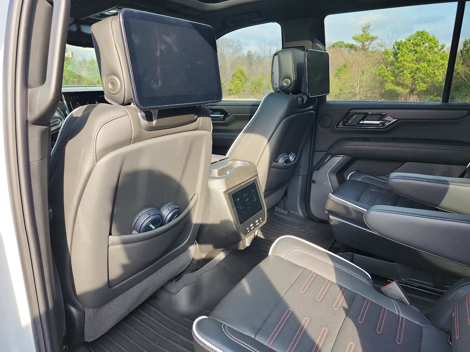 Certified 2025 GMC Yukon AT4 Ultimate w/ LPO, Floor Liner Package image 14