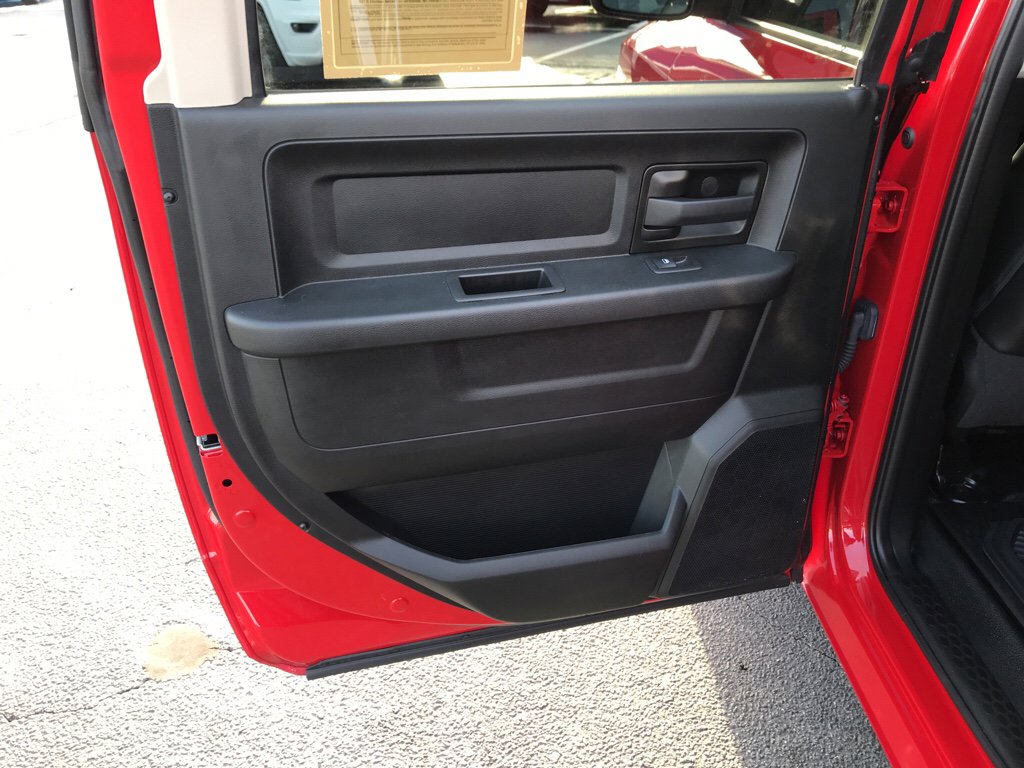 Certified 2021 RAM 1500 Tradesman w/ Chrome Appearance Group image 25