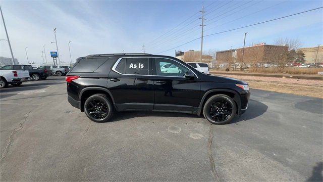 Used 2019 Chevrolet Traverse LT w/ LPO, Blackout Package image 9