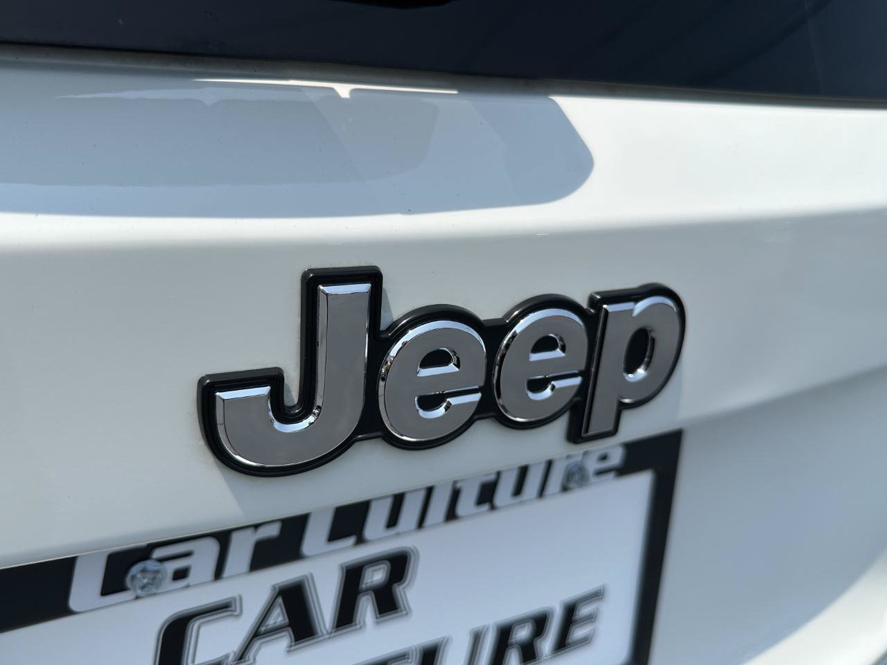 Used 2020 Jeep Renegade Limited w/ UConnect 8.4 Nav Group AWD/4WD image 76