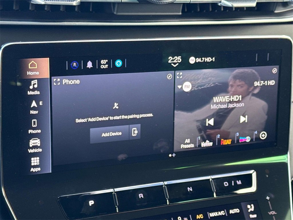 New 2025 Maserati Grecale Modena image 19