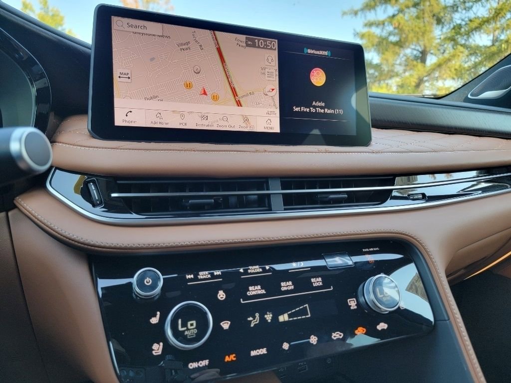 Certified 2025 INFINITI QX60 Autograph w/ Cargo Package image 32