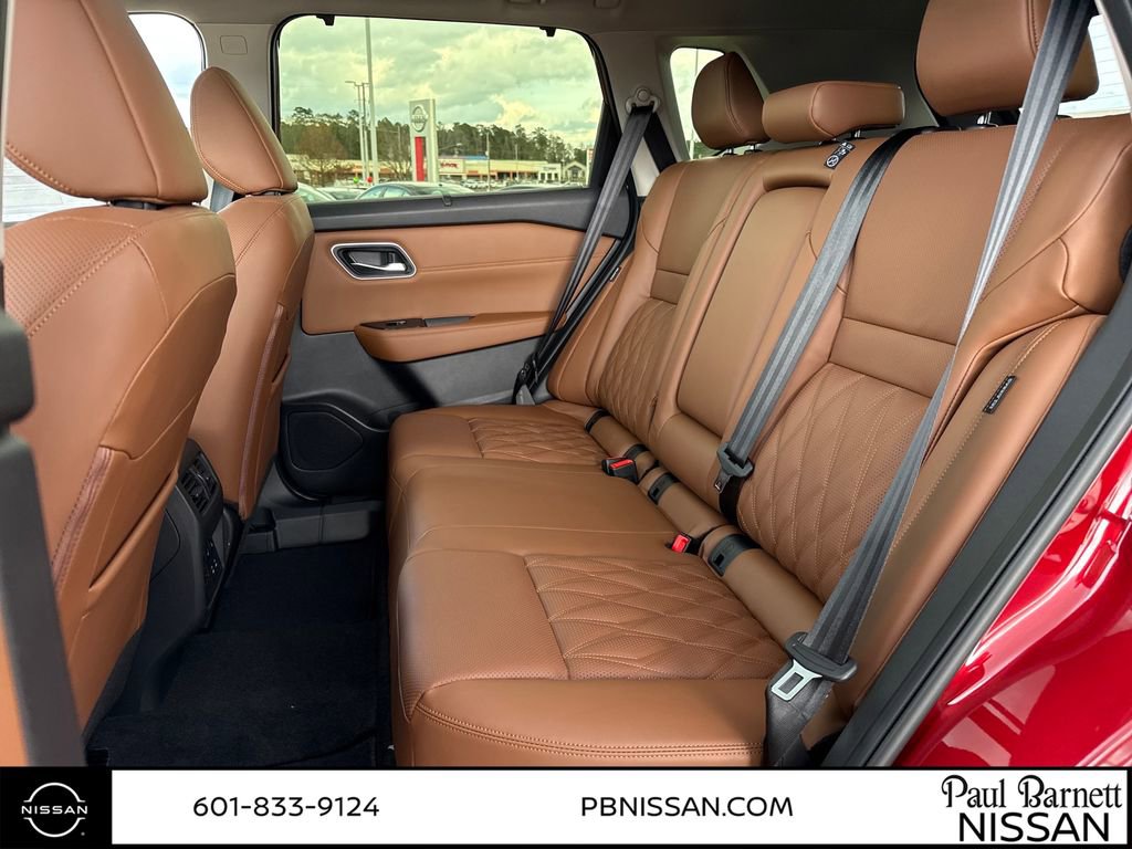 New 2026 Nissan Rogue Platinum image 30