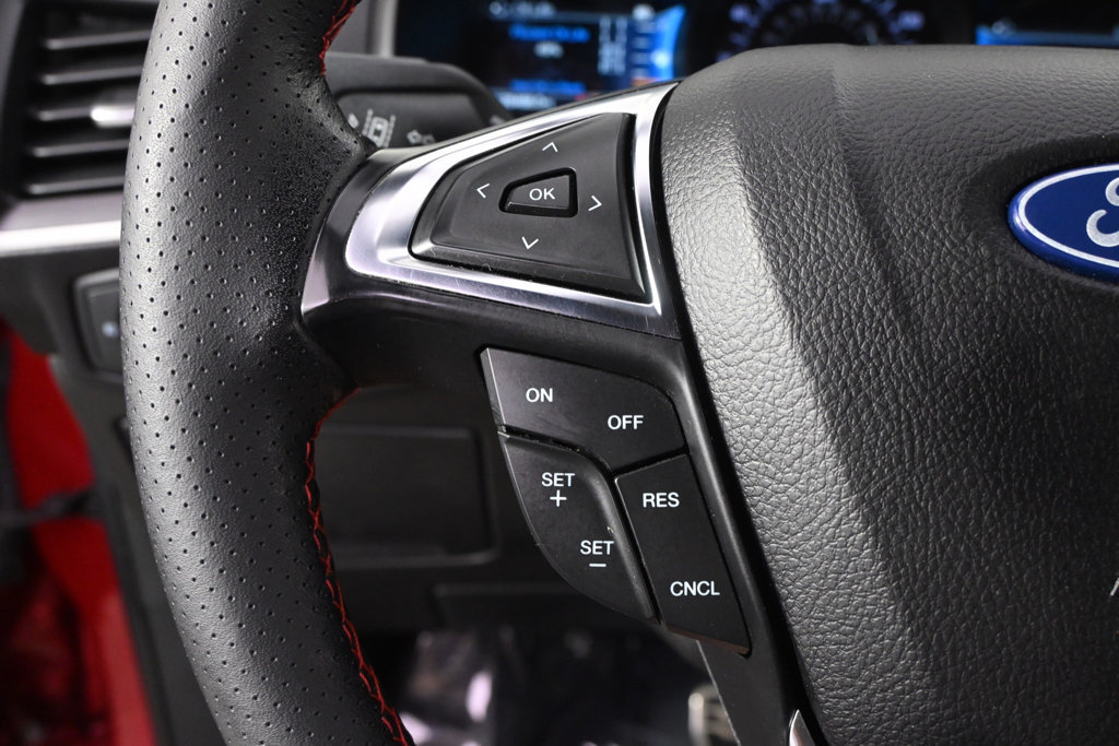 Used 2023 Ford Edge ST-Line AWD/4WD image 32