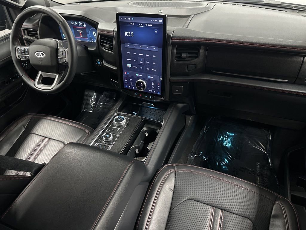 Used 2024 Ford Expedition Limited AWD/4WD image 11